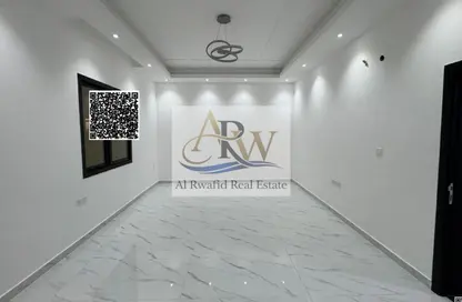 فيلا - 4 غرف نوم - 7 حمامات للايجار في الحليو 1 - الحليو - عجمان