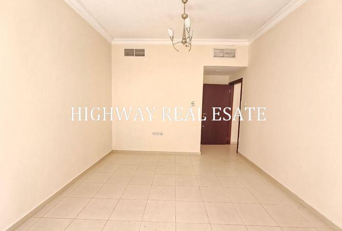 120163978 - Property Image 3