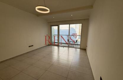 Apartment - 1 - 2 for rent in Regent Court - District 14 - Jumeirah Village Circle - Dubai Apartment - 1 - 2 for rent in Regent Court - District 14 - Jumeirah Village Circle - Dubai