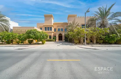 Villa - 6 Bedrooms - 7 Bathrooms for sale in Signature Villas Frond C - Signature Villas - Palm Jumeirah - Dubai