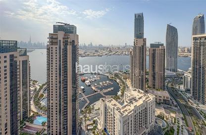 شقة - 2 غرف نوم - 2 حمامات للبيع في A كريك سايد 18 - حدائق الإمارات 1 - مرسى خور دبي - دبي