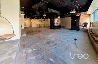 Retail - Studio - 1 for sale in Bay Central Tower East - Bay Central - Dubai Marina - Dubai