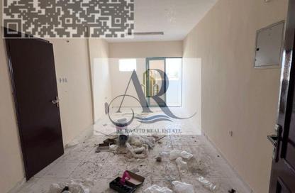 Apartment - Studio - 1 Bathroom for rent in Ajman Gate Tower - Ajman Industrial 2 - Ajman Industrial Area - Ajman