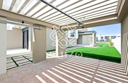 Villa - 4 - 5 for rent in Jebel Ali Village Villas - Jebel Ali Village - Jebel Ali - Dubai