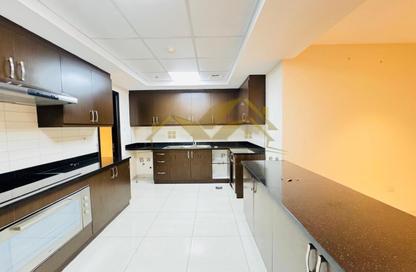 Apartment - 2 Bedrooms - 3 Bathrooms for rent in Duja Tower - Sheikh Zayed Road - Dubai