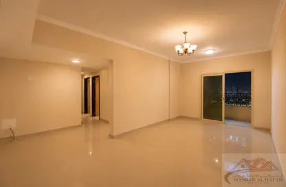 Apartment - 2 Bedrooms - 2 Bathrooms for rent in Muwaileh 29 Building - Muwaileh - Sharjah