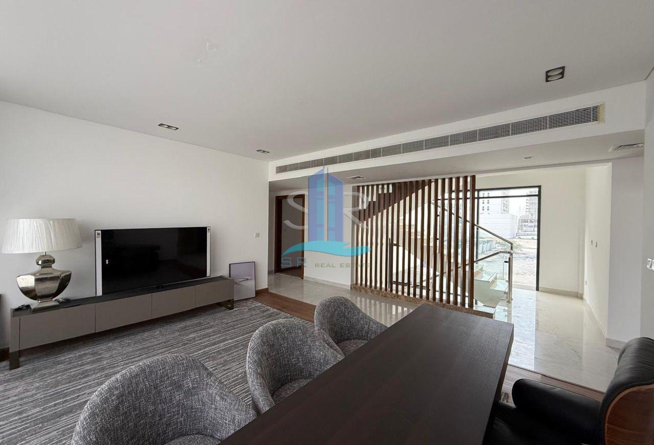 Exclusive | Custom Built | Furnished | Single Row photo 7