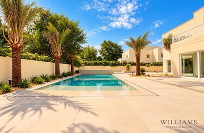 Villa - 3 - 4 for sale in Meadows 9 - Meadows - Dubai