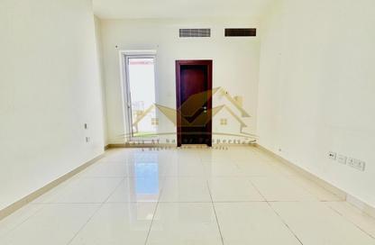 Apartment - 2 Bedrooms - 3 Bathrooms for rent in Jumeirah Garden City - Al Satwa - Dubai