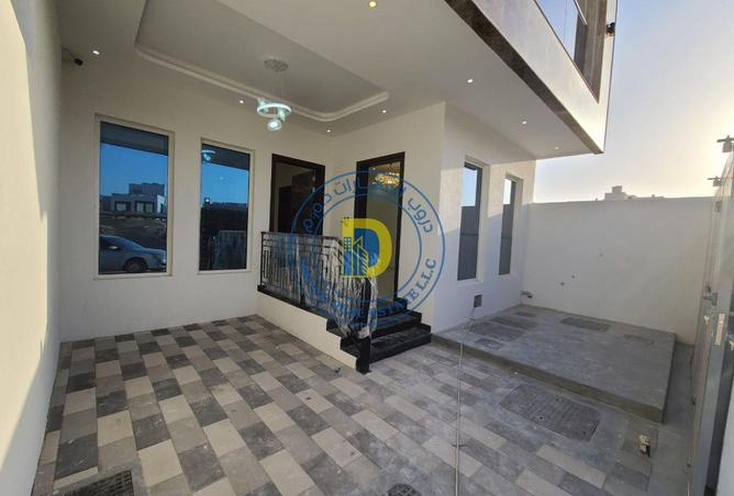 54402995 - صورة العقار 2