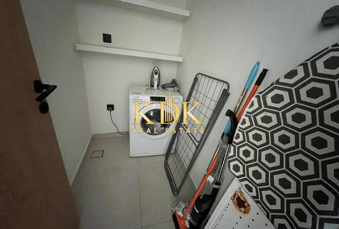 Furnished 1BR Apartment Beverly Residence | Pooll photo 2
