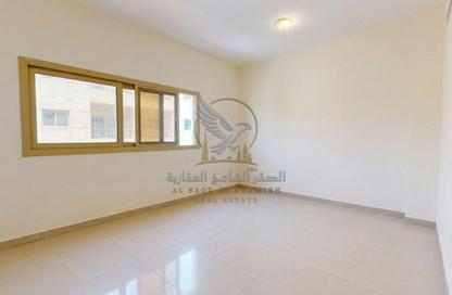 Apartment - 1 Bedroom - 1 Bathroom for rent in Al Qulaya'ah - Al Sharq - Sharjah