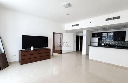 Apartment - 1 - 2 for rent in Botanica Tower - Dubai Marina - Dubai
