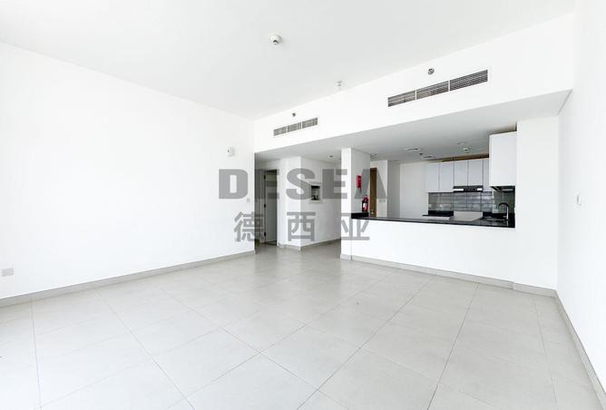 56943000 - Property Image 3