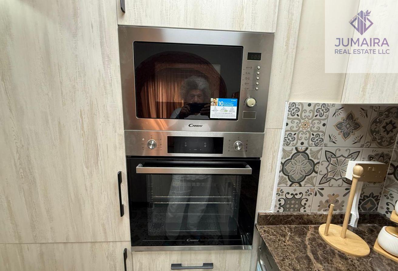 Luxury Upgraded Studio | High-End Furniture |