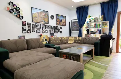 تاون هاوس - 3 غرف نوم - 5 حمامات للبيع في تيوليب بارك - منطقة 15 - قرية جميرا الدائرية - دبي