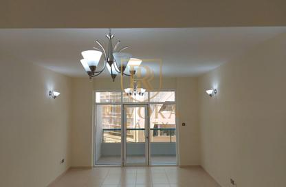 Apartment - 3 Bedrooms - 4 Bathrooms for rent in Diplomat Building - Umm Hurair 1 - Umm Hurair - Bur Dubai - Dubai