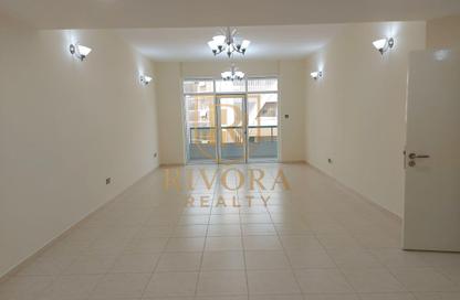 Apartment - 3 Bedrooms - 4 Bathrooms for rent in Diplomat Building - Umm Hurair 1 - Umm Hurair - Bur Dubai - Dubai