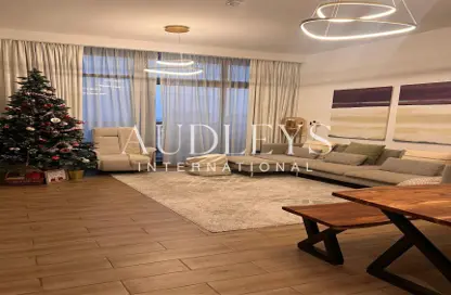 شقة - 2 غرف نوم - 3 حمامات للايجار في في2 - مدينة دبي الرياضية - دبي