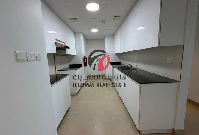 53608362 - Property Image 3