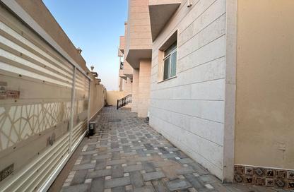 Villa - 4 - 6 for sale in Al Yasmeen 1 - Al Yasmeen - Ajman