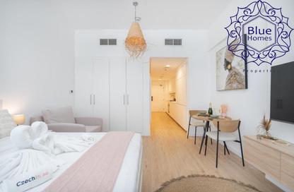 Apartment - Studio - 1 Bathroom for rent in Golf Vista 2 - Golf Vista - Golf Town - Damac Hills - Dubai