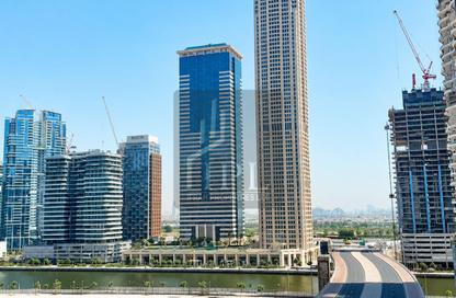 Office Space - Studio for sale in Park Lane Tower - Business Bay - Dubai