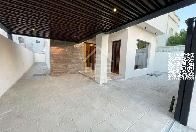 74260246 - Property Image 2