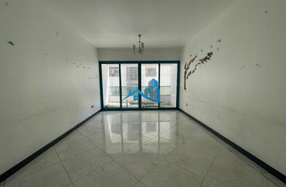 Office Space - Studio - 1 for rent in White Crown Building - Sheikh Zayed Road - Dubai Office Space - Studio - 1 for rent in White Crown Building - Sheikh Zayed Road - Dubai