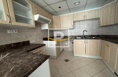 Apartment - 2 Bedrooms - 2 Bathrooms for rent in La Riviera - Dubai Marina - Dubai