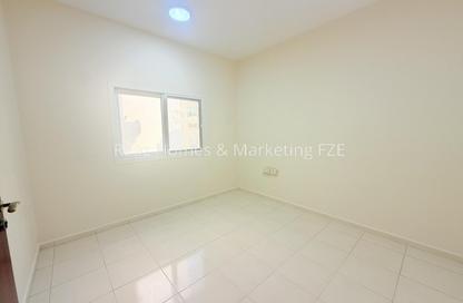 Apartment - 1 - 1 for rent in Al Nabaa Building - Al Naba'ah - Al Sharq - Sharjah Apartment - 1 - 1 for rent in Al Nabaa Building - Al Naba'ah - Al Sharq - Sharjah
