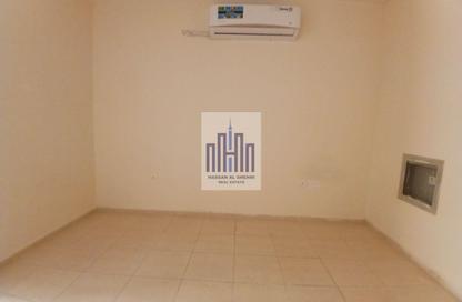 Apartment - Studio - 1 Bathroom for rent in Muwaileh - Sharjah Apartment - Studio - 1 Bathroom for rent in Muwaileh - Sharjah