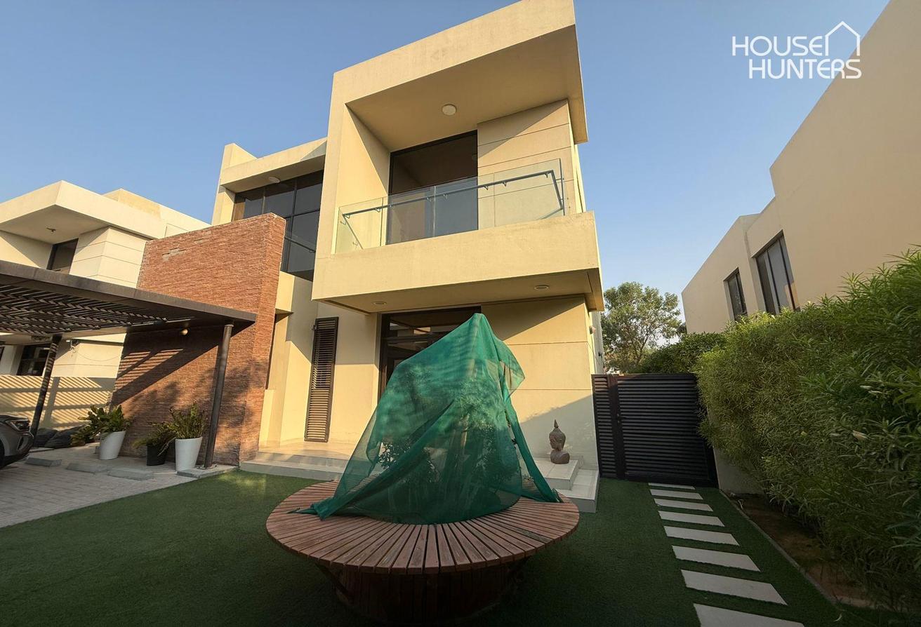 Golf View|Great Condition| Landscaped| Unfurnished photo 13