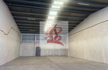 Warehouse - Studio - 1 for rent in Ras Al Khor Industrial - Ras Al Khor - Dubai