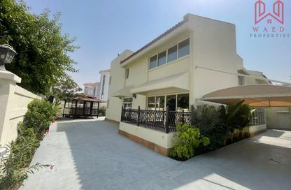 فيلا - 4 - 6 للايجار في فلل الجميرا 2 - جميرا 2 - جميرا - دبي