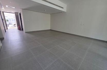Villa - 3 Bedrooms - 4 Bathrooms for rent in Phoenix - Damac Hills - Dubai