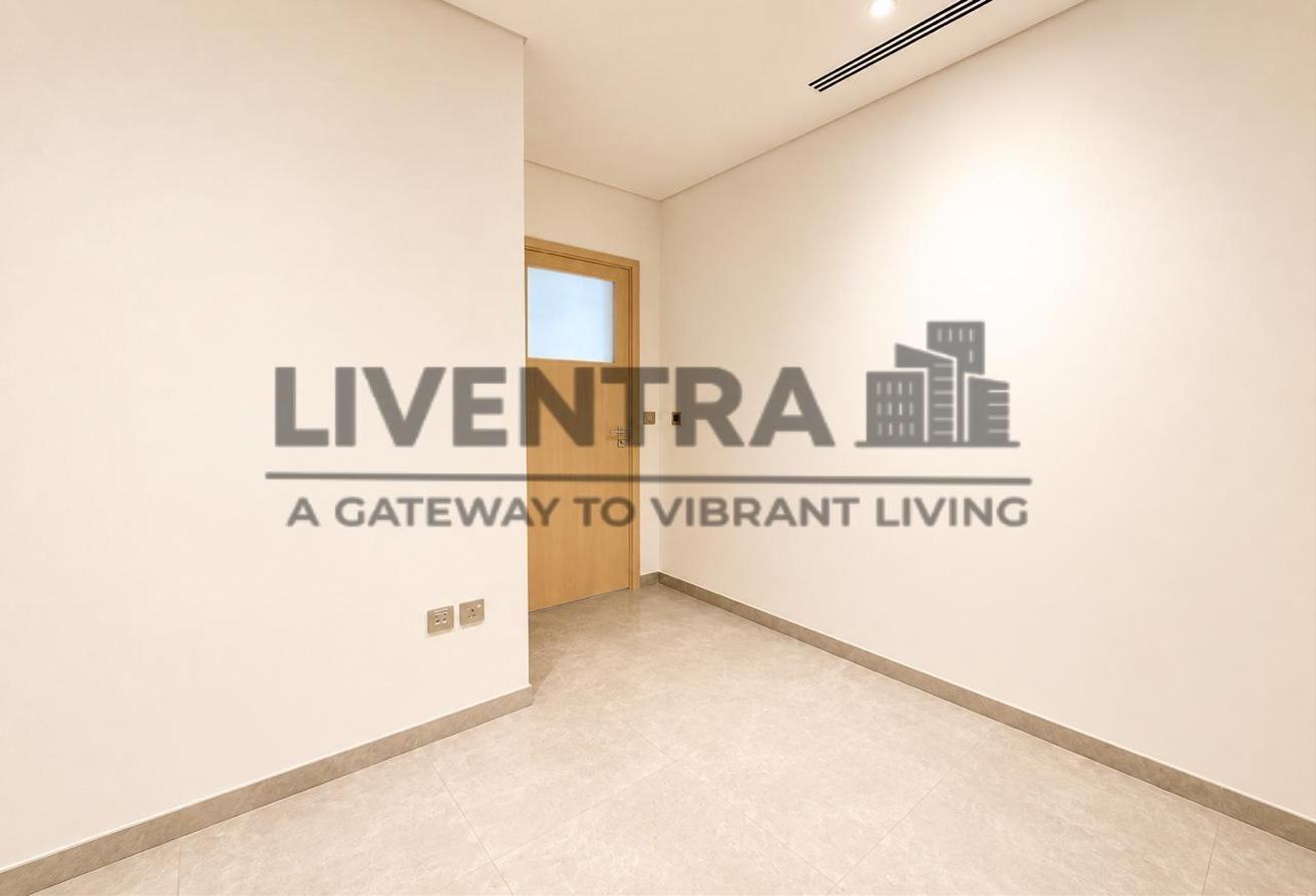 Lagoon View | Vacant 3BR | Spacious Layout photo 13