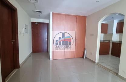 Apartment - 1 Bedroom - 2 Bathrooms for rent in Lake Point Tower - JLT Cluster N - Jumeirah Lake Towers - Dubai