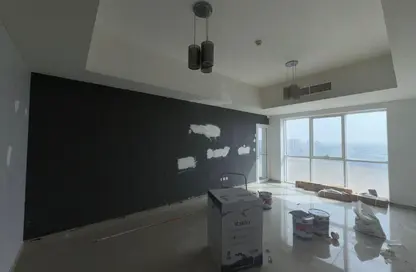 شقة - 2 غرف نوم - 3 حمامات للايجار في برج البوابة 2 - مشيرف - عجمان