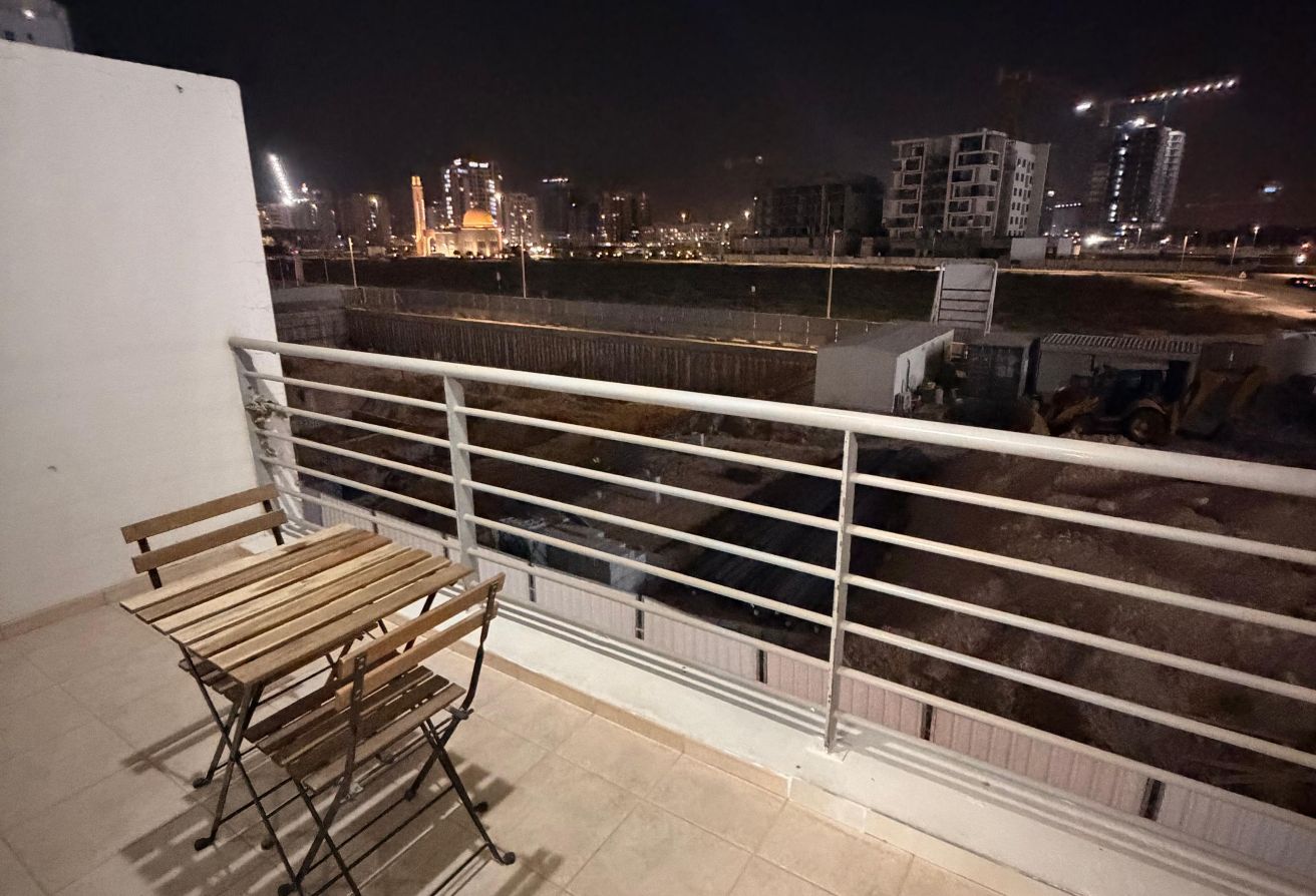 Studio Apartment for Sale in Phoenix Tower