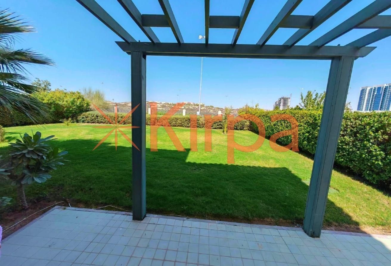Type B Villa | Upgraded | Spacious 4BR photo 14