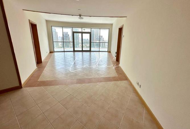 98680944 - Property Image 2