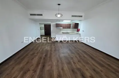 Apartment - 1 Bathroom for rent in Global Golf Residences 2 - Dubai Sports City - Dubai