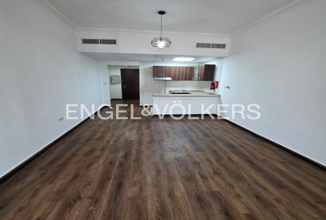 135609246 - Property Main Image