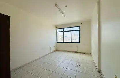 Apartment - 1 Bedroom - 2 Bathrooms for rent in Al Mahatta - Al Qasimia - Sharjah