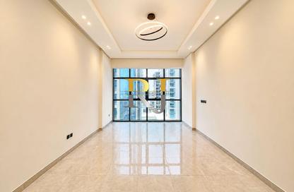 Apartment - 2 Bedrooms - 3 Bathrooms for rent in Al Jadaf Building - Al Jaddaf - Dubai