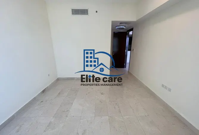 162333333 - Property Image 2