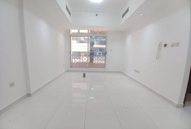 127916161 - Property Main Image