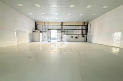 Warehouse - Studio for rent in Phase 2 - Dubai Investment Park (DIP) - Dubai