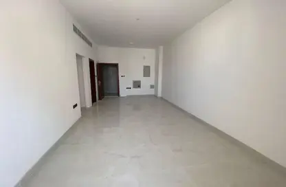 Apartment - 2 Bedrooms - 3 Bathrooms for rent in Al Jurf 2 - Al Jurf - Ajman Downtown - Ajman